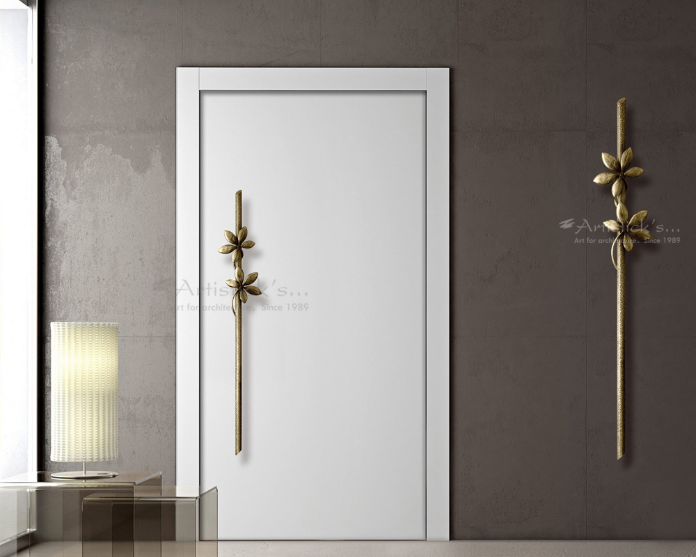 large door handle design for entrance door